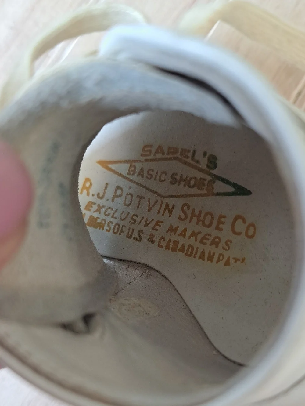 Vintage 1950s Sabel’s White Leather Orthopedic Pre-Walker Baby Lace Up Shoes
